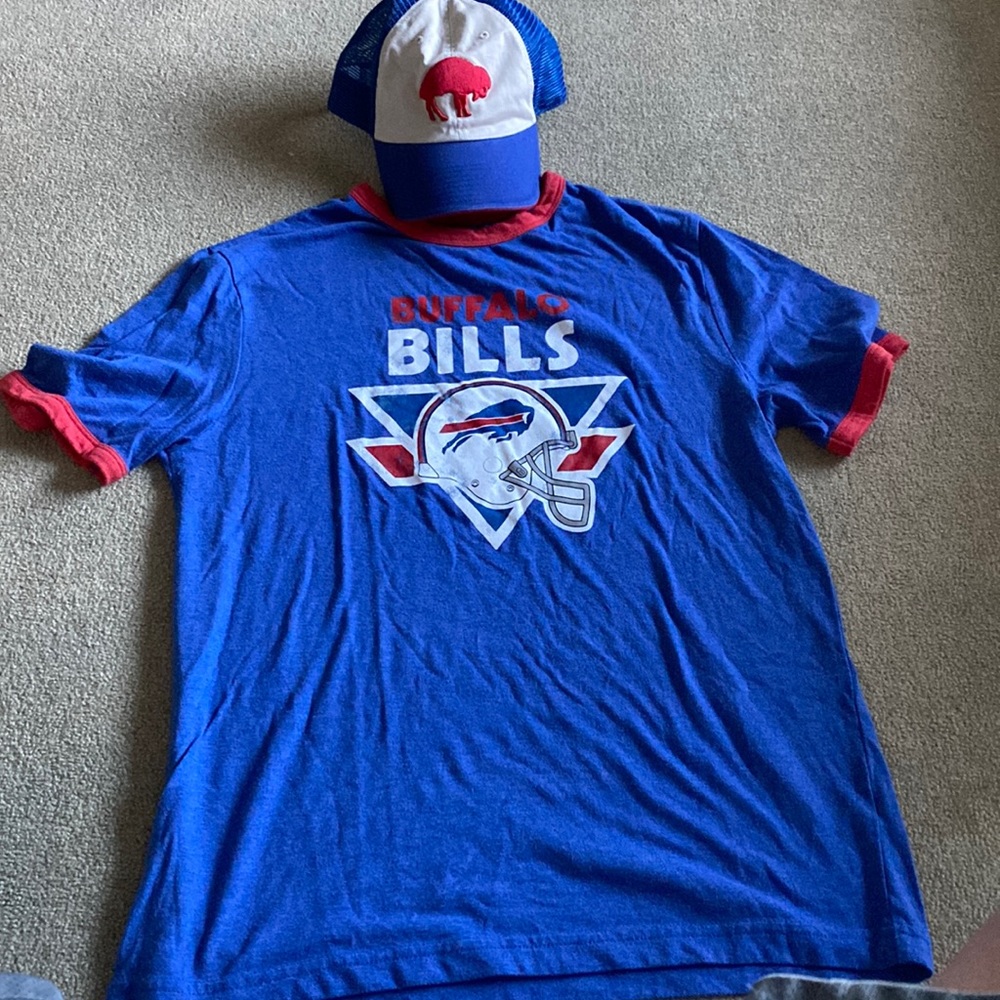Buffalo Bills Ringer Shirt and Snapback Hat Bundle